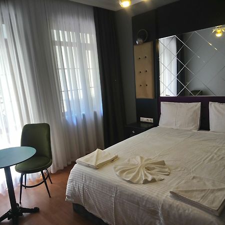 Royal Garden Suite And Hotel イスタンブール エクステリア 写真