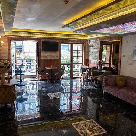 Royal Garden Suite And Hotel イスタンブール エクステリア 写真